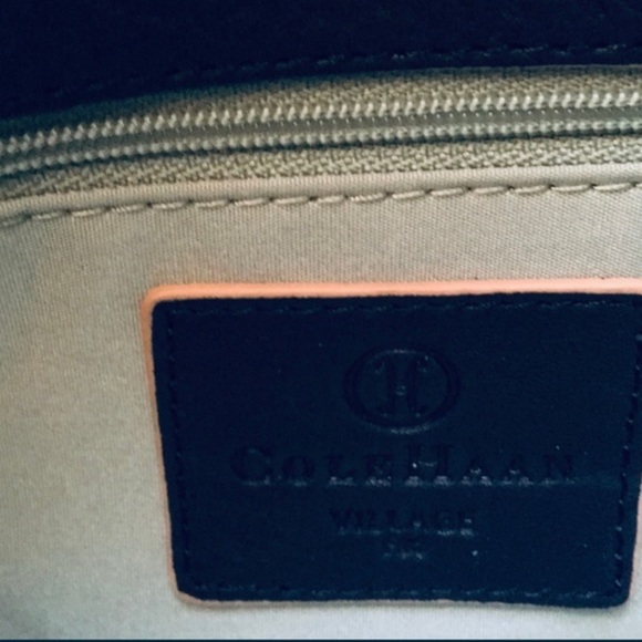 Cole Haan Black Village Leather Handbag FO5 satchel - with dust bag - Picture 6 of 7